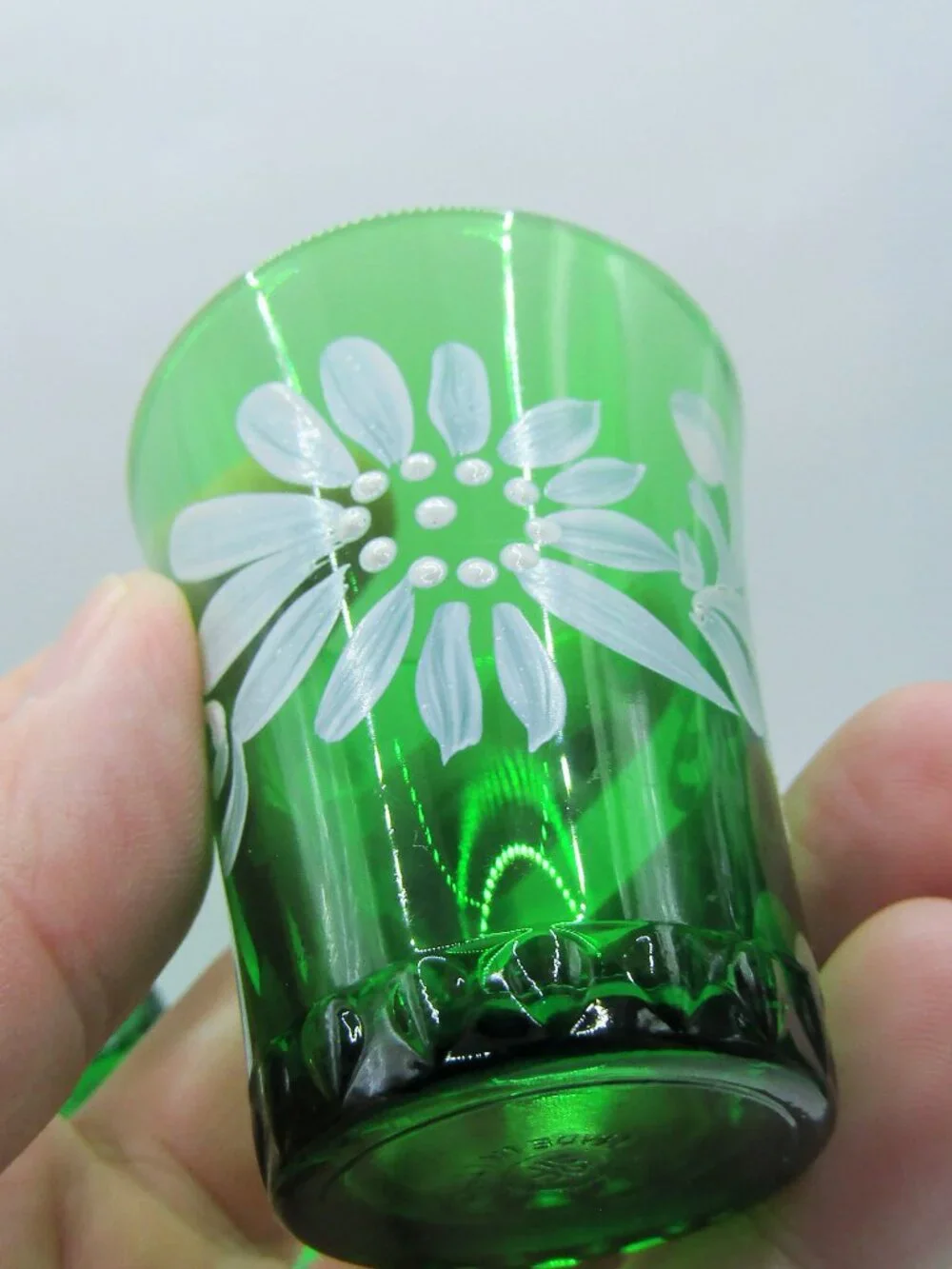 Hand Painted Italian Decanter With Six Cordials Shot Glasses